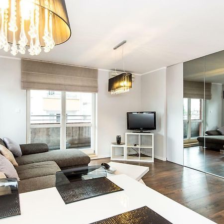 Super-Apartamenty Targi Poznanskie Eksteriør bilde