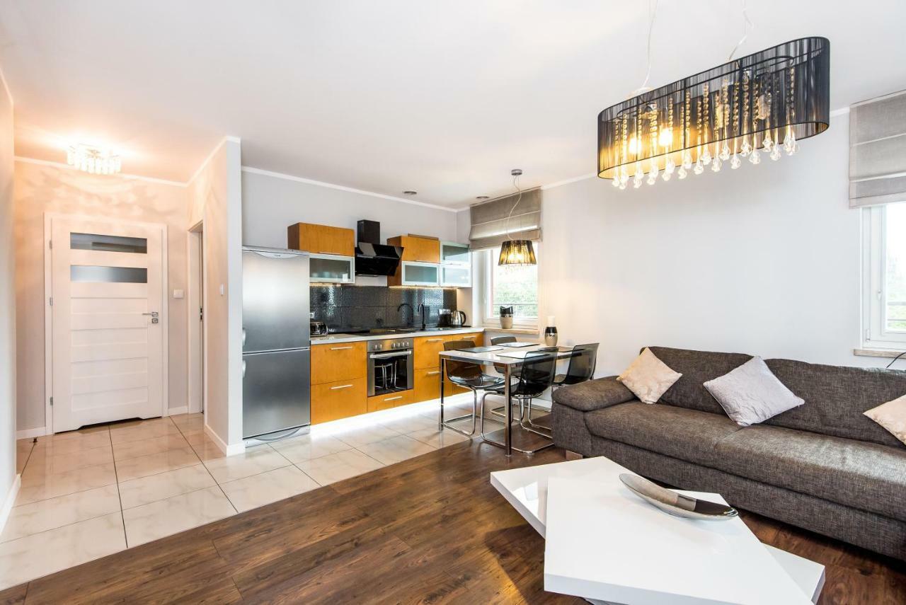 Super-Apartamenty Targi Poznanskie Eksteriør bilde